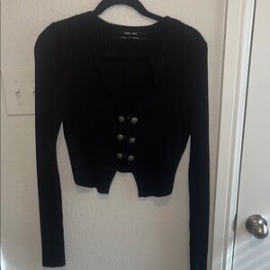 Black Button-Down Ribbed cropped cardigan